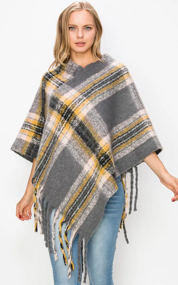 PA3125 / AV432 Plaid Pattern Comfy Soft Poncho w/Tassel