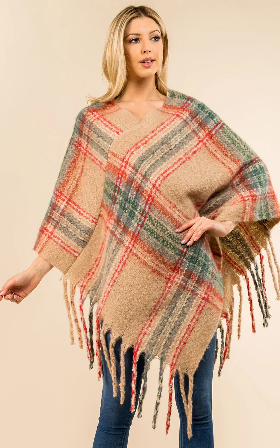 PA3125 / AV432 Plaid Pattern Comfy Soft Poncho w/Tassel