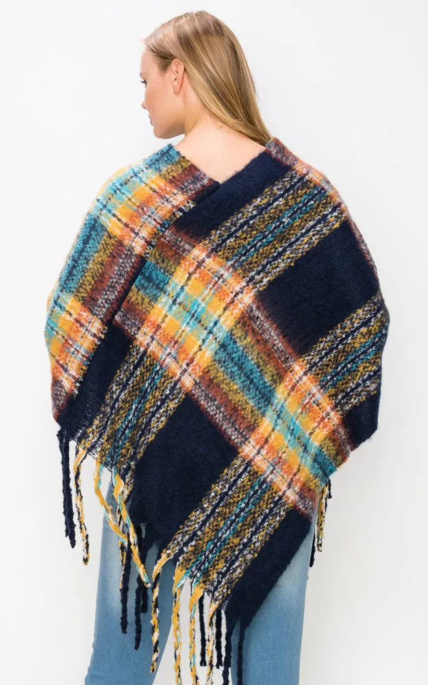PA3125 / AV432 Plaid Pattern Comfy Soft Poncho w/Tassel