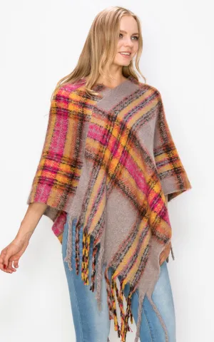 PA3125 / AV432 Plaid Pattern Comfy Soft Poncho w/Tassel